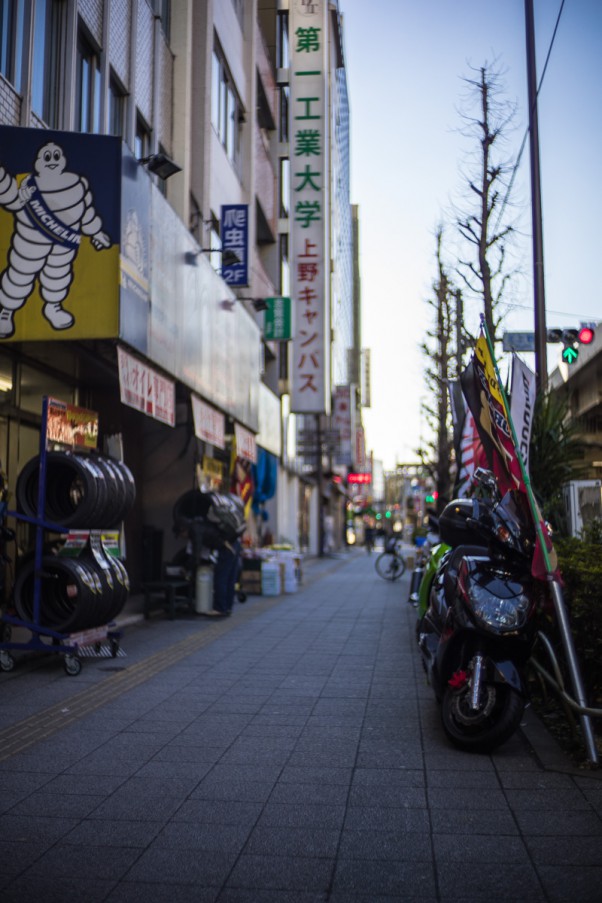 上野バイク街